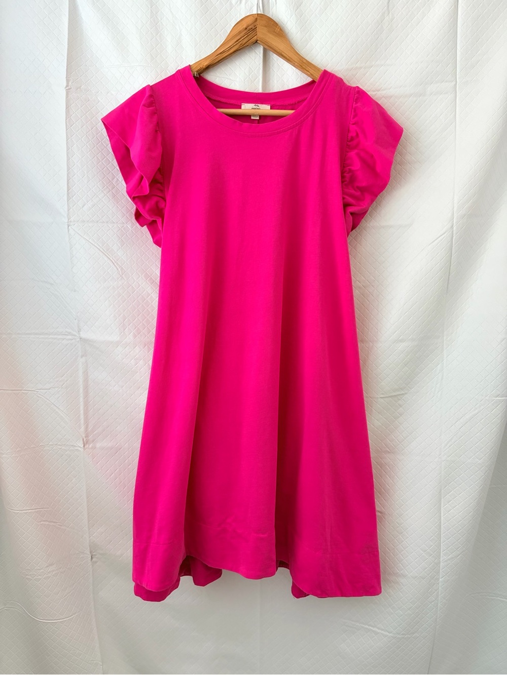 entro Fuchsia Ruffle-Sleeve Midi Dress